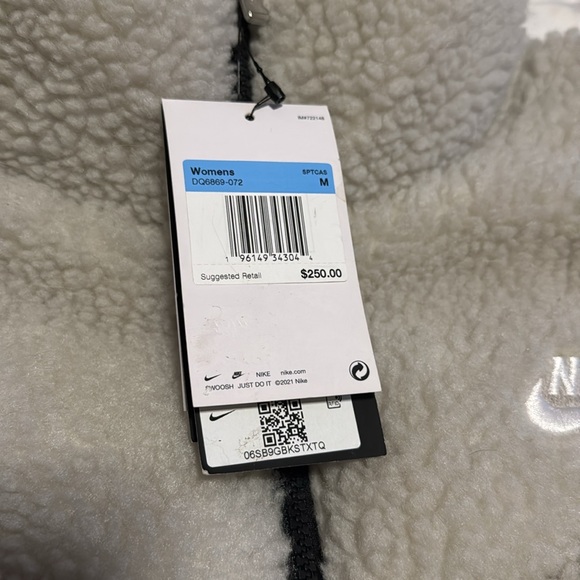 NWT Nike Therma-FIT Women High-Pile Sherpa Jacket M - Picture 4 of 11